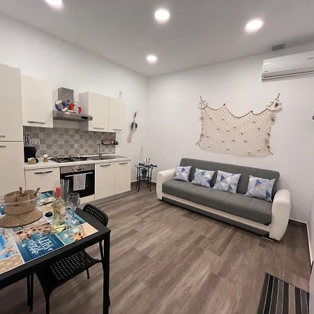 Stella Marina Apartment Сиракуза Екстериор снимка