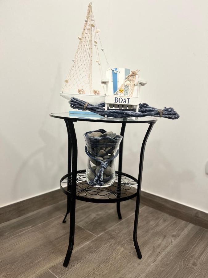 Stella Marina Apartment Сиракуза Екстериор снимка