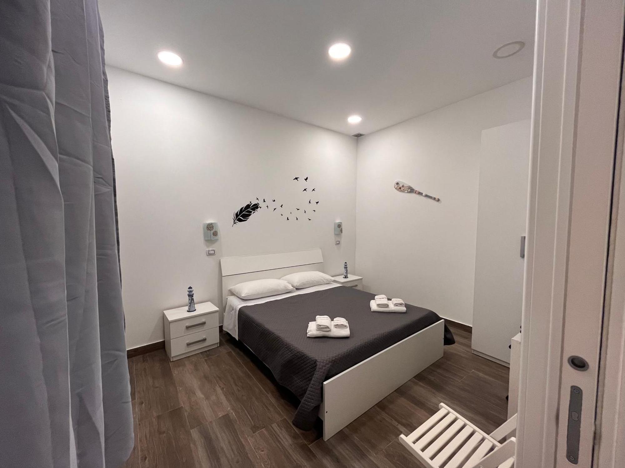 Stella Marina Apartment Сиракуза Екстериор снимка